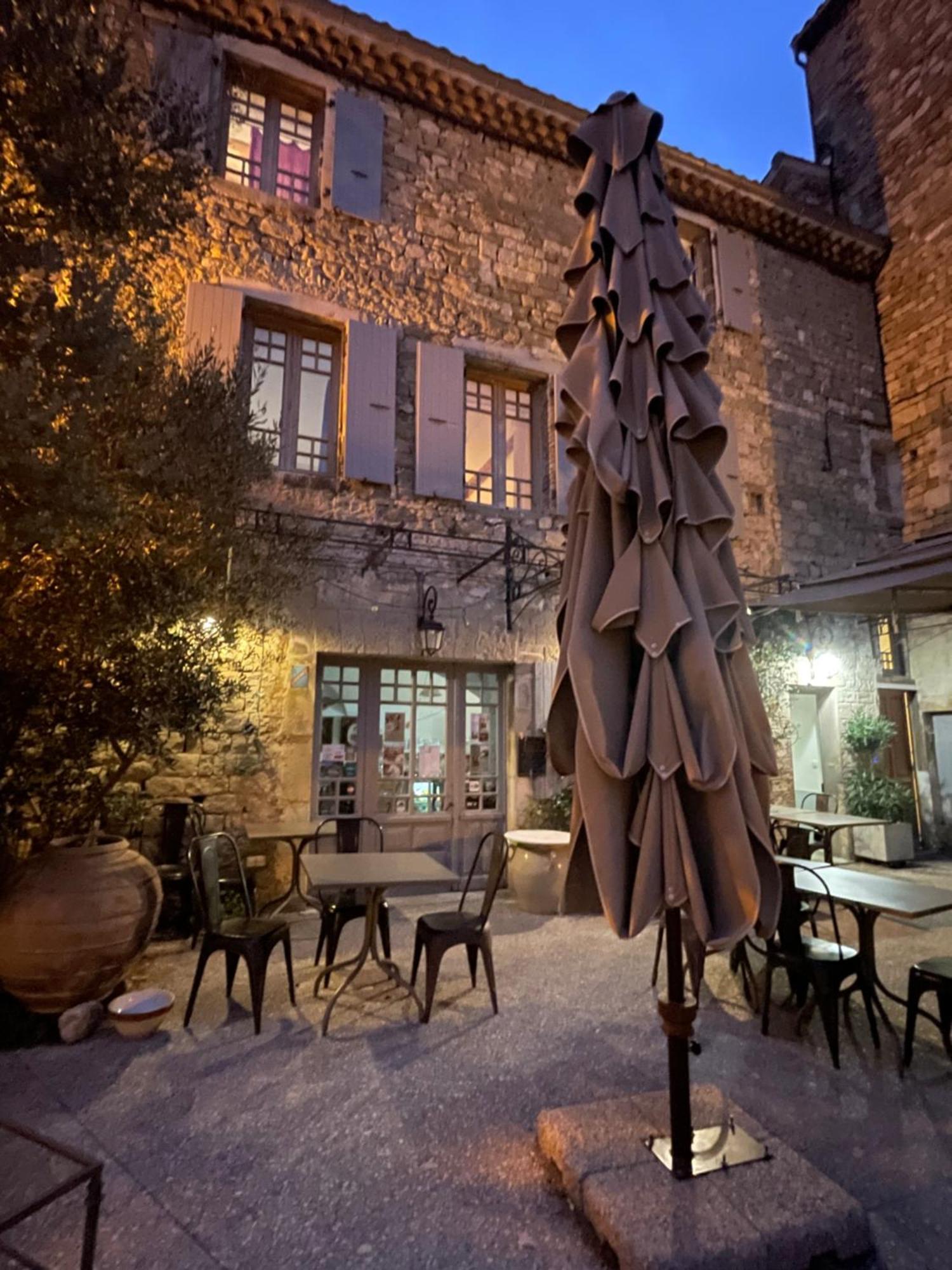 Les Appartements Du Saint Thiers, La Provence Dans Un Coin De La Drome Et L'Esprit D'Une Maison D'Hotes A Saou Exterior foto